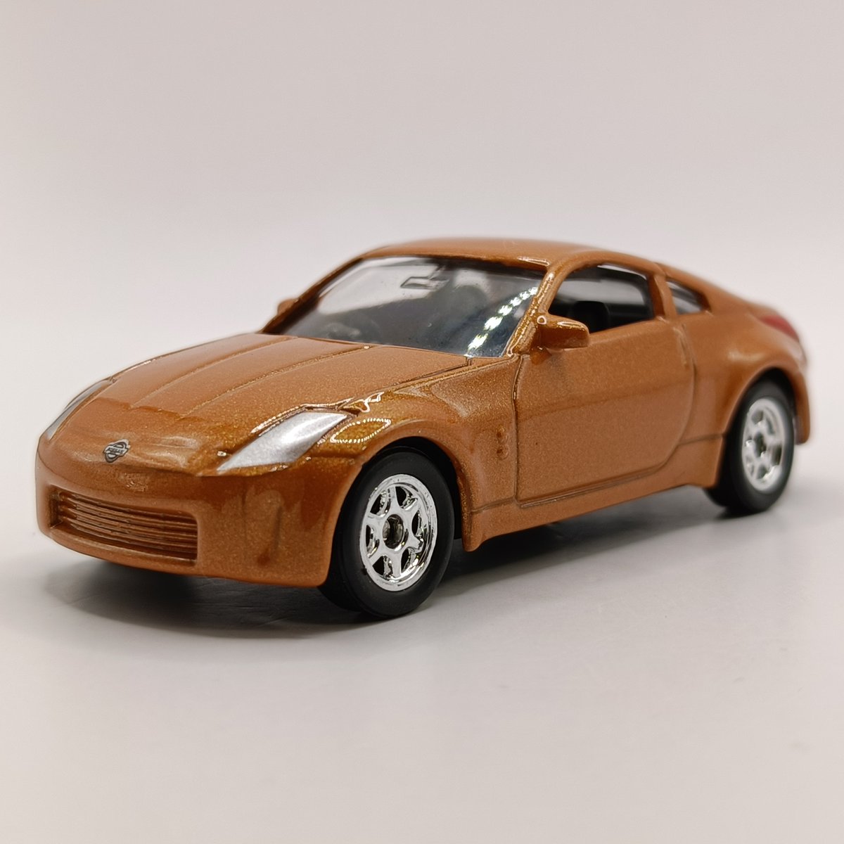 tomica103ca's tweet photo. #ミニカー #トイザらス #playpop #Nissan #フェアレディZ
トイザらスオリジナル
playpop
2023 Nissan Z https://t.co/HCAJHtZOuc