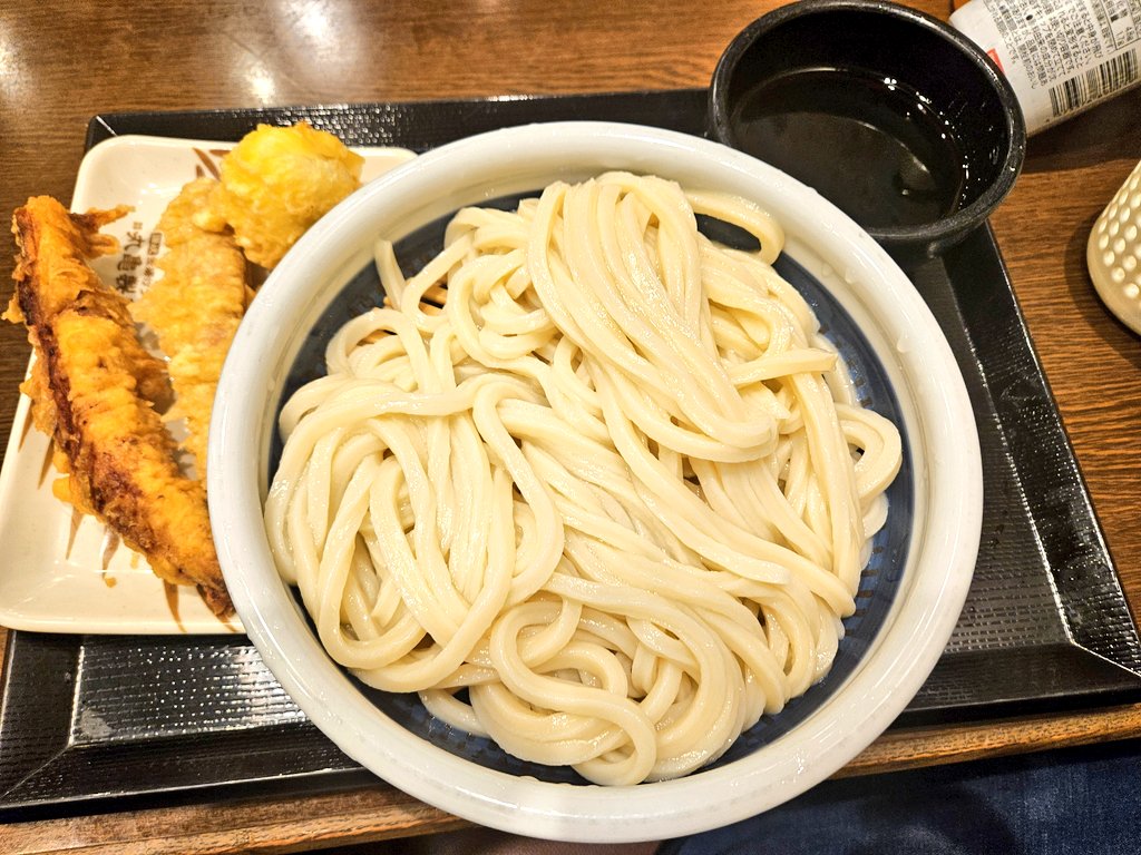 にく tweet media