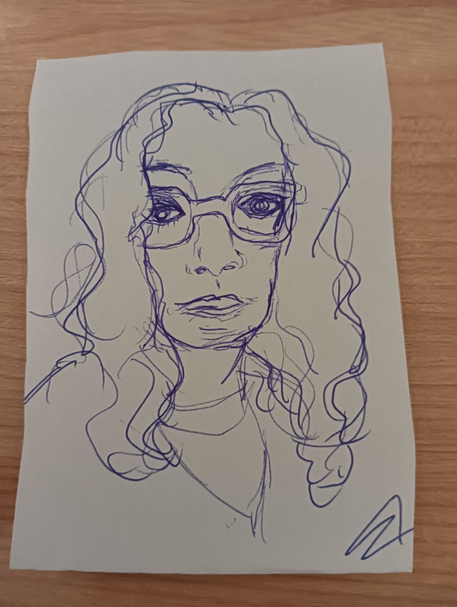 Alba_Cabos's tweet photo. Mini retrato mio
De las pocas veces que me dibujo jsjsjsjs 
.
.
.
#sketch #sketchbook #artistonX https://t.co/XSX7E5hEbE