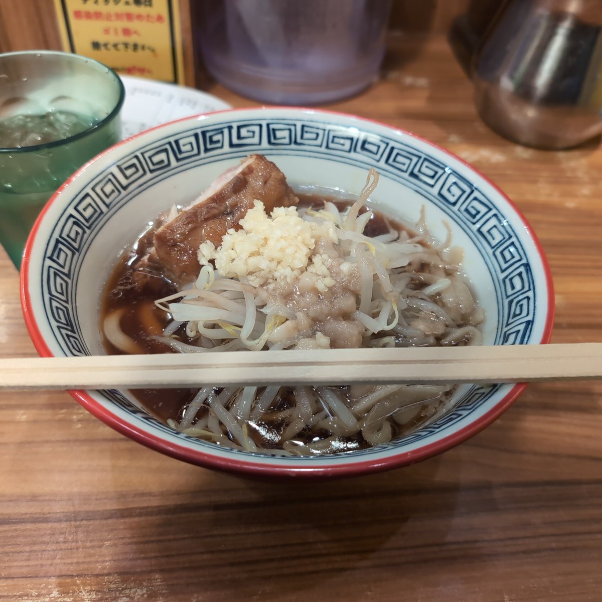 いさな tweet media