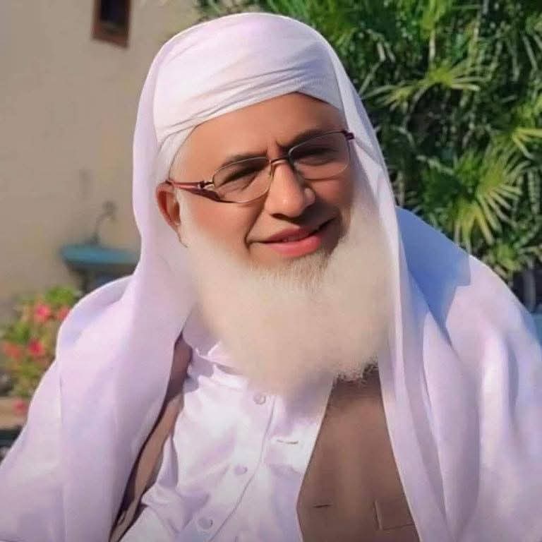 عجيبه خبره خو لا داده چې یوڅوک په قتل ورسيږي په يو ورځ کې يي قاتل ګرفتاريږي ايا دغه ادارې خپل کاروي دومره تيزه کوي خو سؤال داده چې ددغه دومره غټ عالم لپاره ستاسو د سکيورټي انتظامات دومره کمزوري وه چې دا خو به تعقيب شوي وي دا يو ورځ دا کار نه ده شوي ورځې به يي اخيستي آخر ولي!