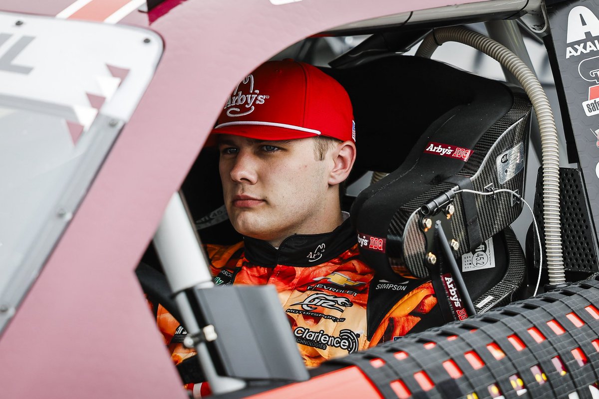 Carson Kvapil tweet media
