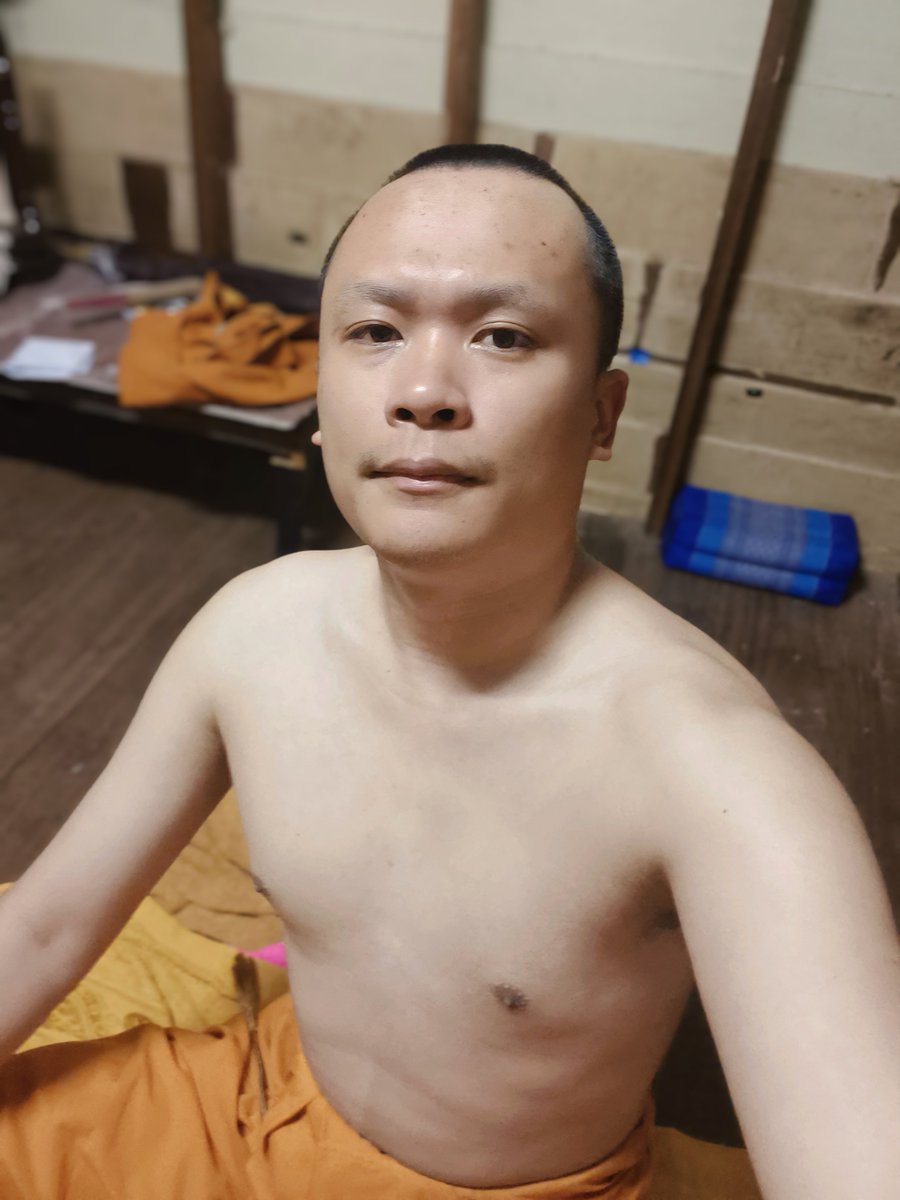 เตรียมออกจากวงการเเครอท 👋☺️
s.shopee.co.th/5VRfLKrq6s