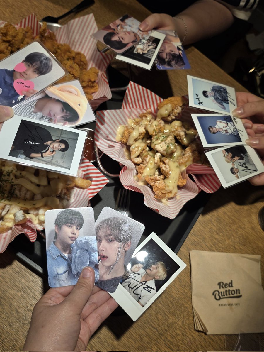 엠행복☘︎ tweet media