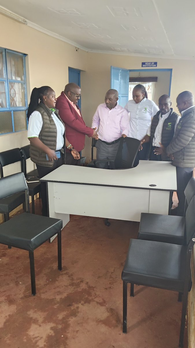 taisaccoltd's tweet image. We proudly donated  executive seats, and tables to Muhoro Primary School to help create a more comfortable and conducive learning environment for pupils and staff. At Tai Sacco, we believe investing in education is investing in the future of our community. #CSR #CommunityImpact