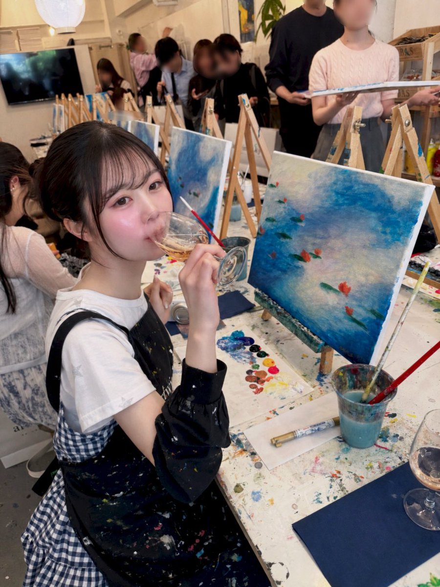 寝々 tweet media