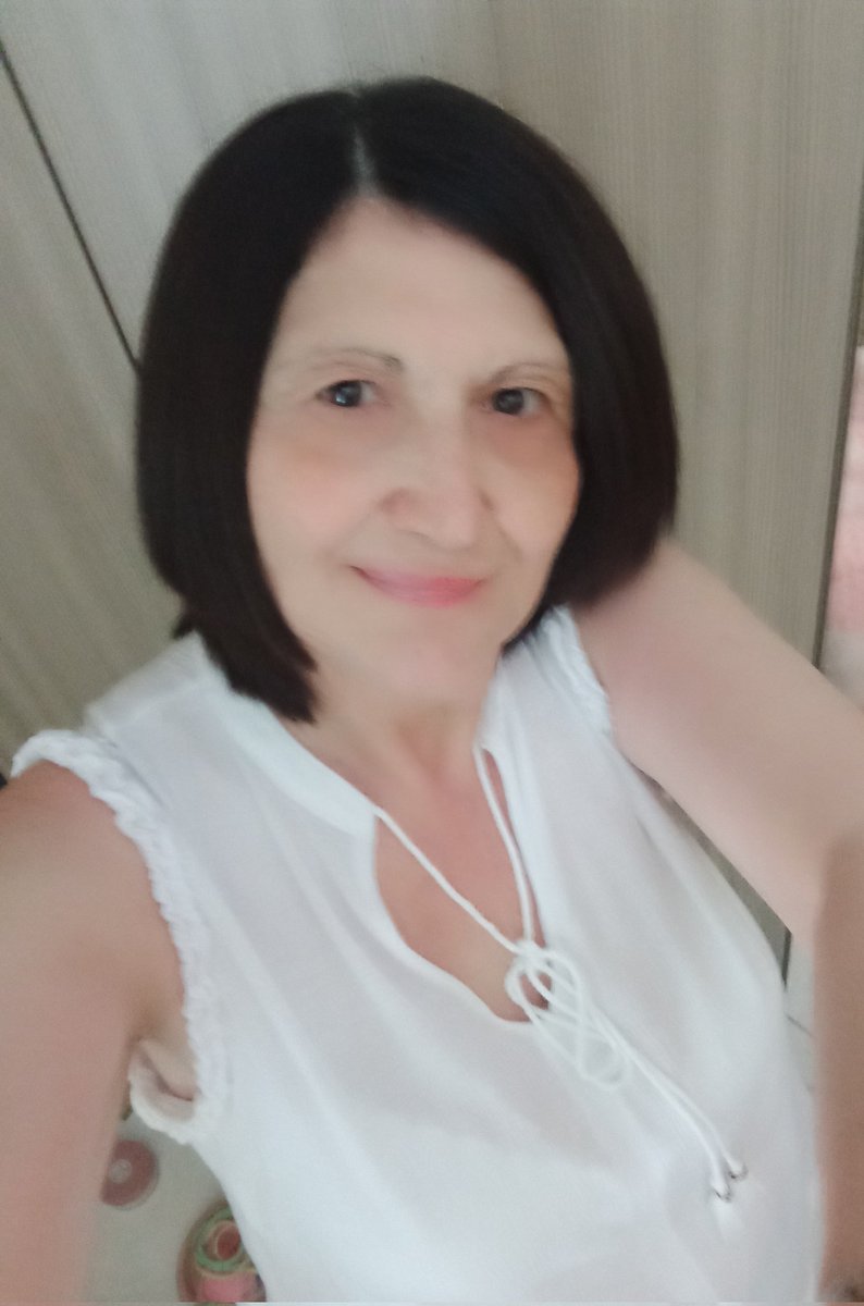 angela tweet media