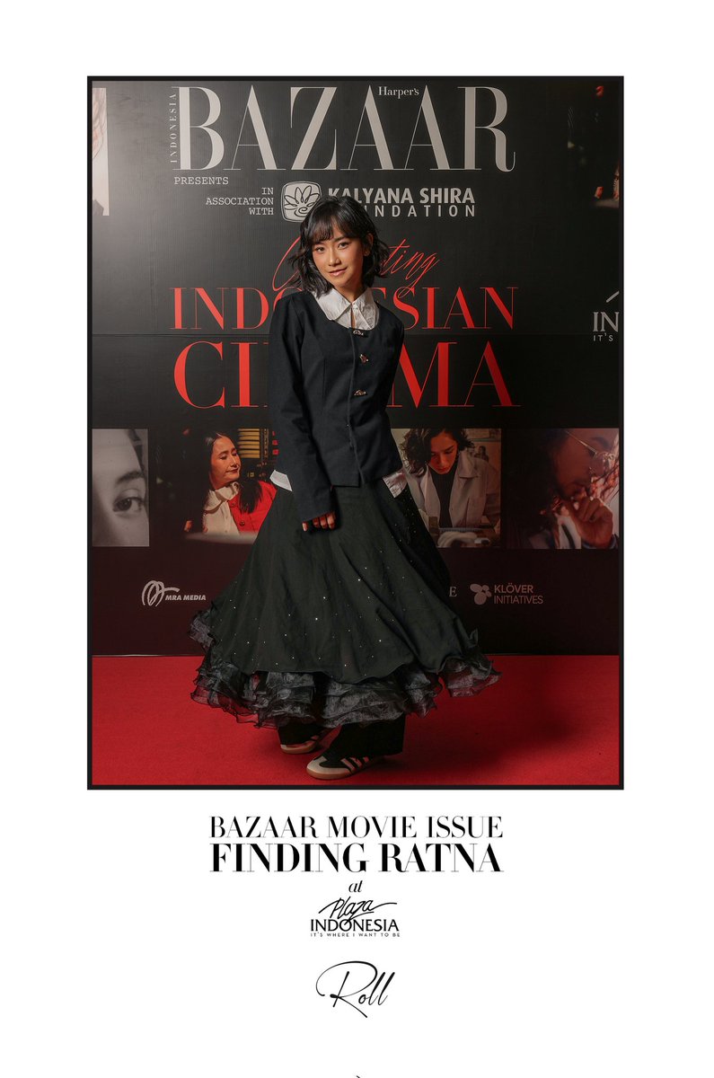 😉🤫 tweet media