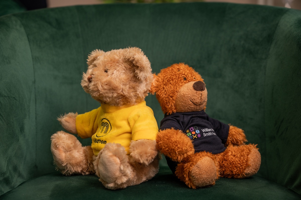 WHSSchool's tweet photo. 🧸 Small bears. Big impact. Bill Smith and Mak support our students with regulation, communication, and change — helping them feel safe, understood, and ready to learn. Grounded in therapeutic practice, they’re much more than toys. Full story//bit.ly/4uidKYv #MakTheBear https://t.co/zx8IlWPdkD