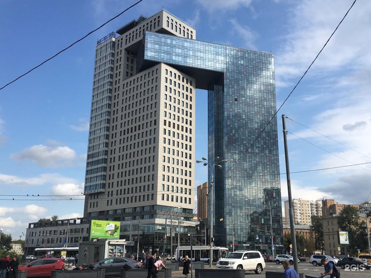 Генси из мемов tweet media