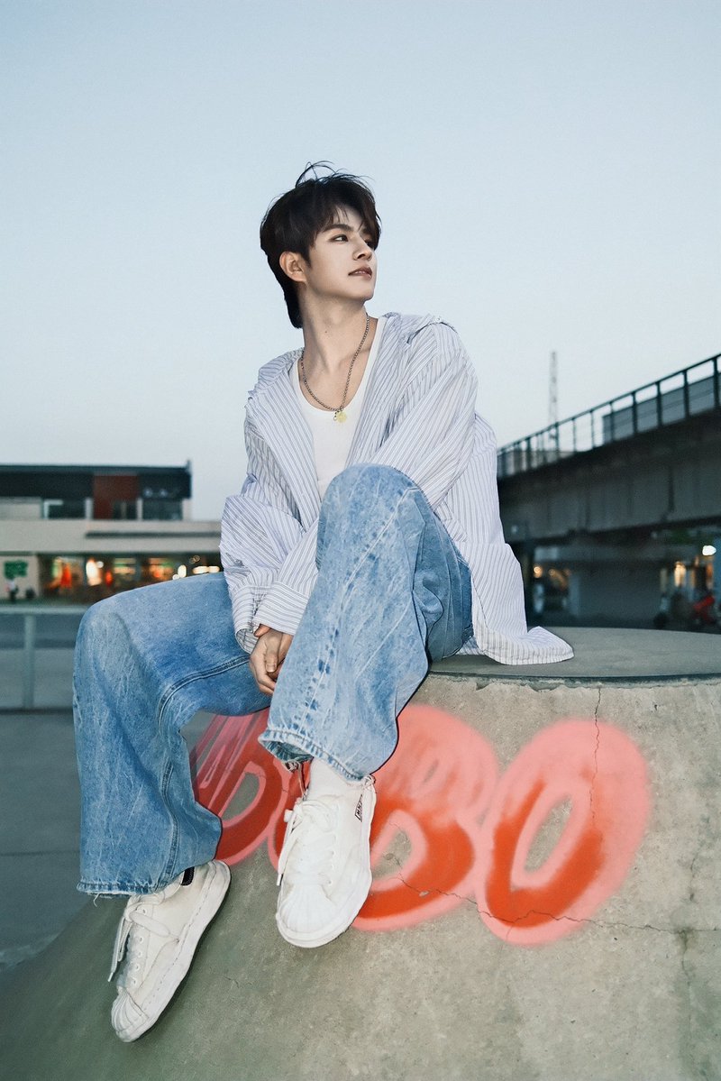 #LEV #레비 #レビ
#WANGZIHAO #왕즈하오 #王子浩 #ズハオ