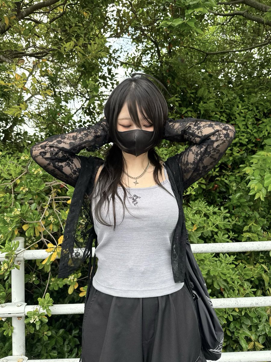 - 꽃 Hana tweet media