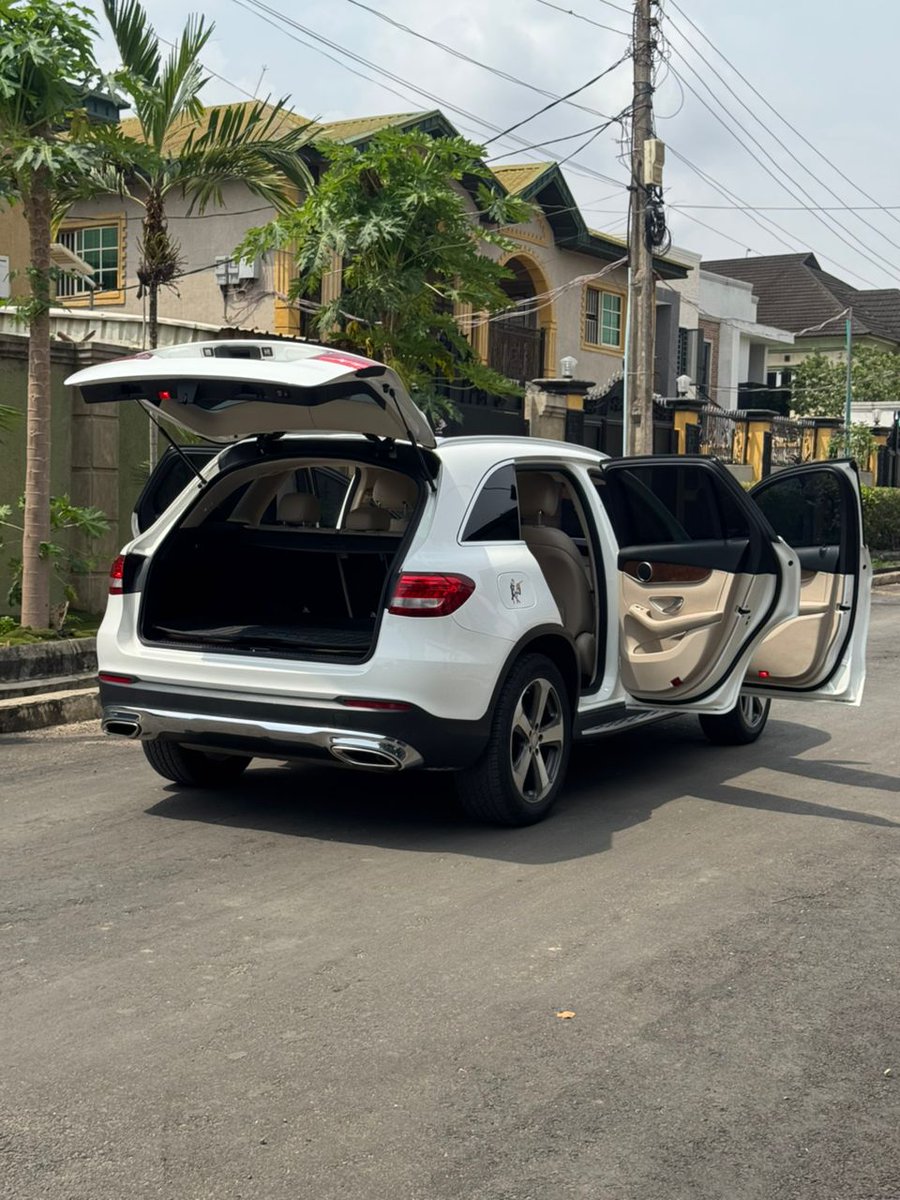 Lagos Mainland Car Plug 😁🚗🚙 tweet media