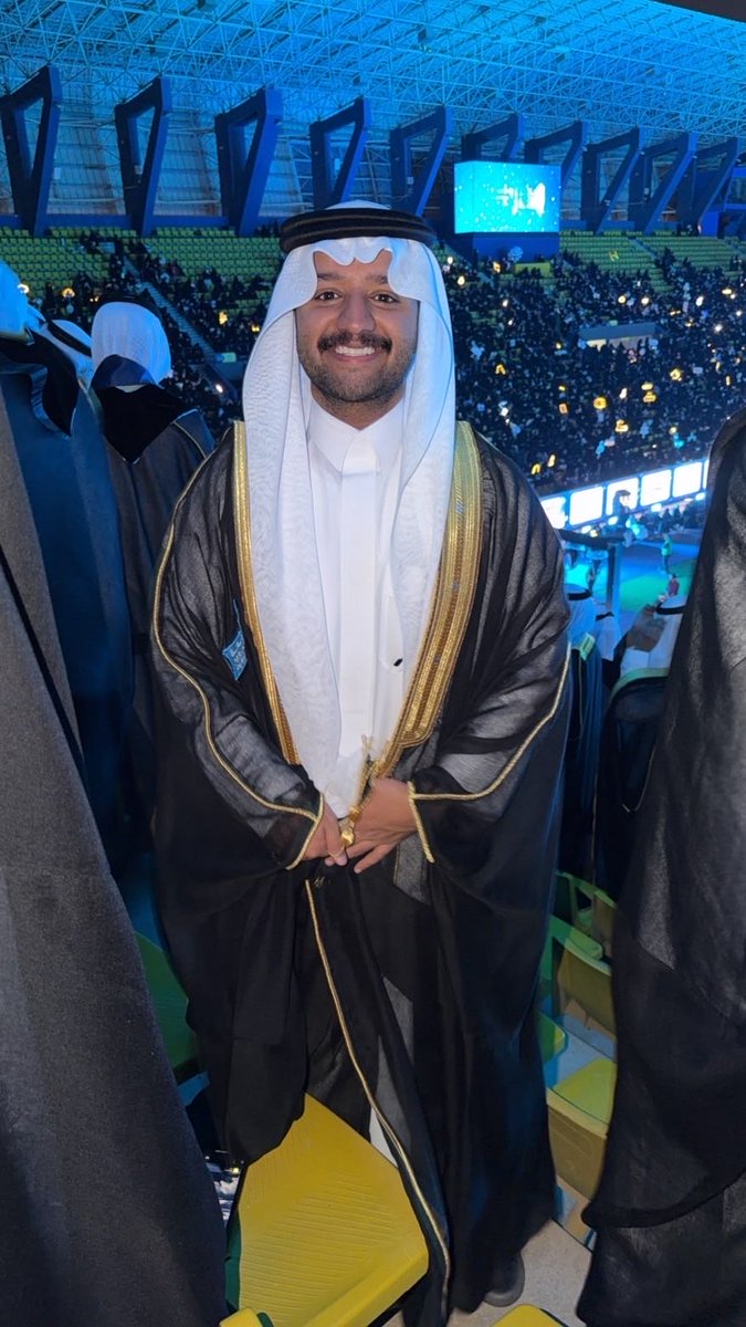 only_mU3's tweet photo. طوُيت الصفحه بإحتفاء مُهيب💙 https://t.co/qSSt3sKf3G