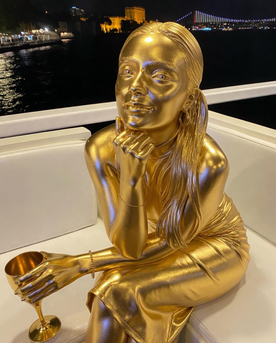Golden Ebony King Caitlyn 🌟 (18+) tweet media