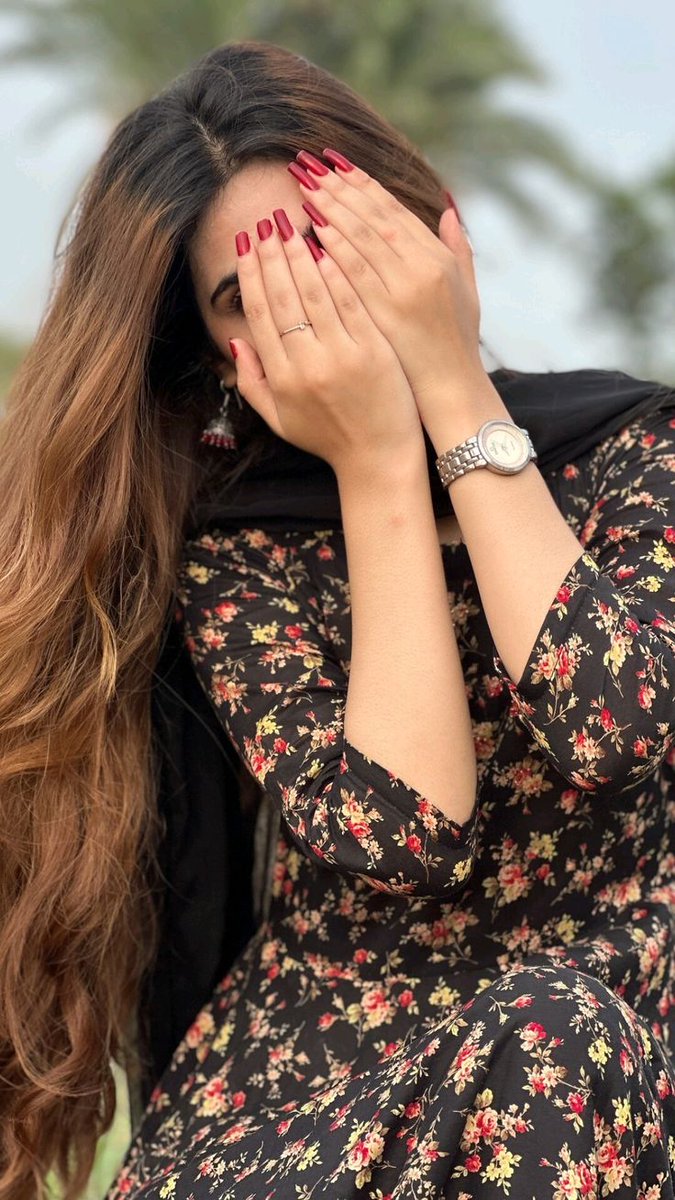Zoya tweet media
