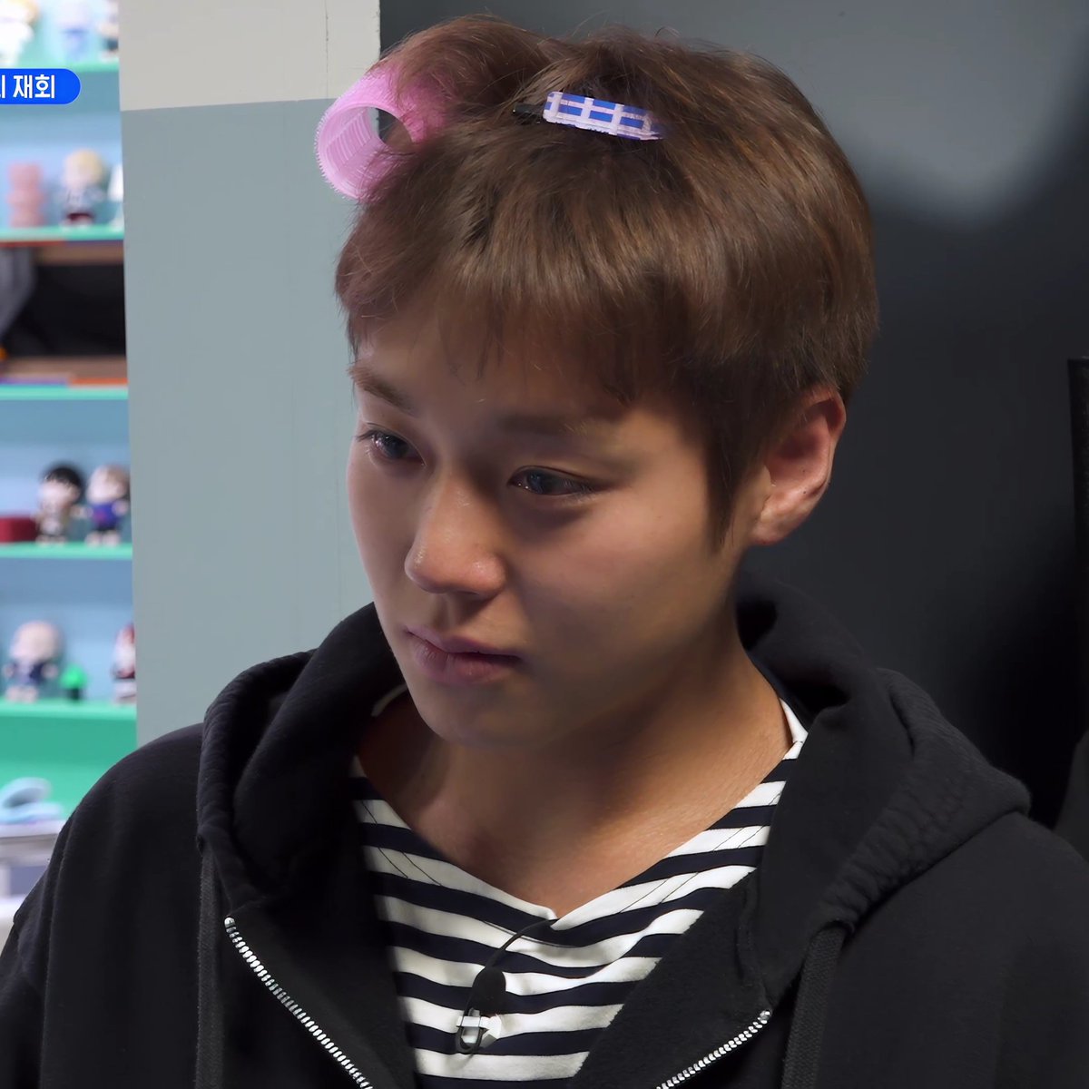 계절 tweet media