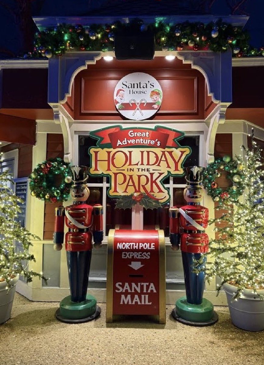coastersnbrews's tweet photo. 🚨🚨 BREAKING: Holiday in the Park is set to return to Six Flags Over Georgia AND Six Flags Great Adventure THIS season! It was no secret this was a fan favorite event and it was pretty upsetting to not have it last year, but def stoked its back for the 2026 season! https://t.co/Q3VqKLI93l