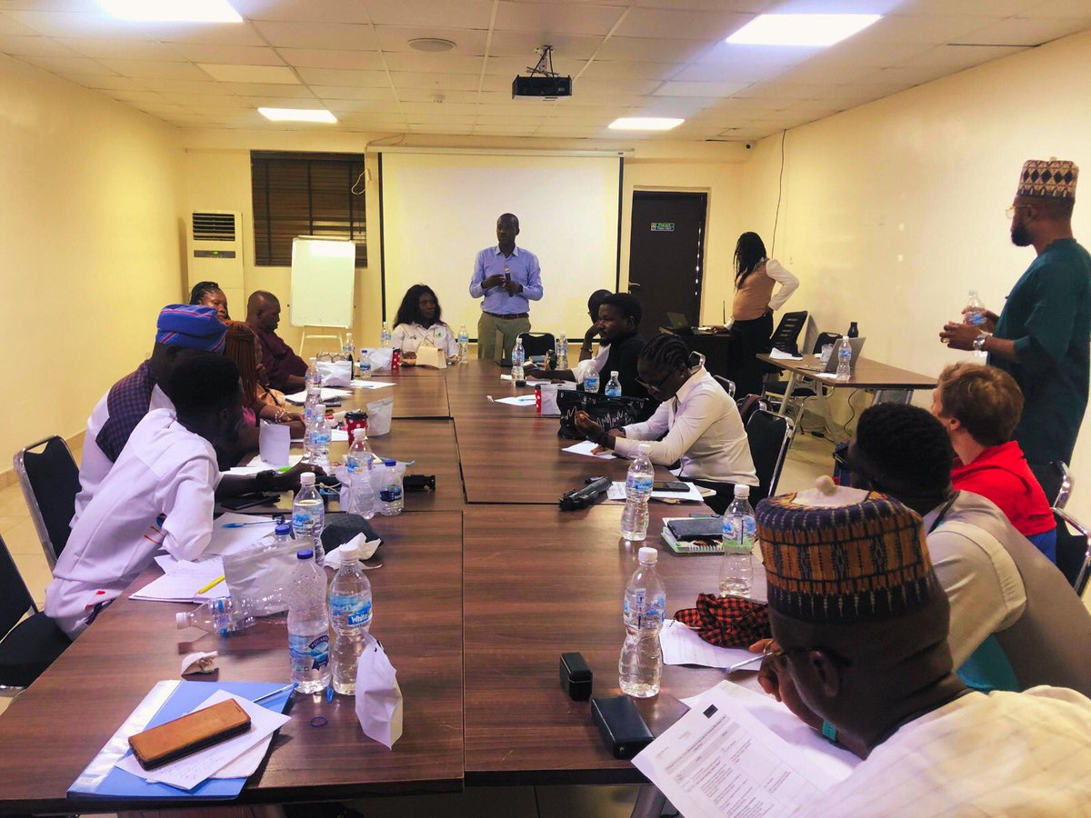 RethinkingCI's tweet image. Day 1 of the Housing Movement was not just conversations.

From legal realities of eviction to the deeper issue of land access, participants shared, challenged, and reflected on what housing justice truly means.

#HousingJustice #Lagos #RethinkingCities #UrbanJustice