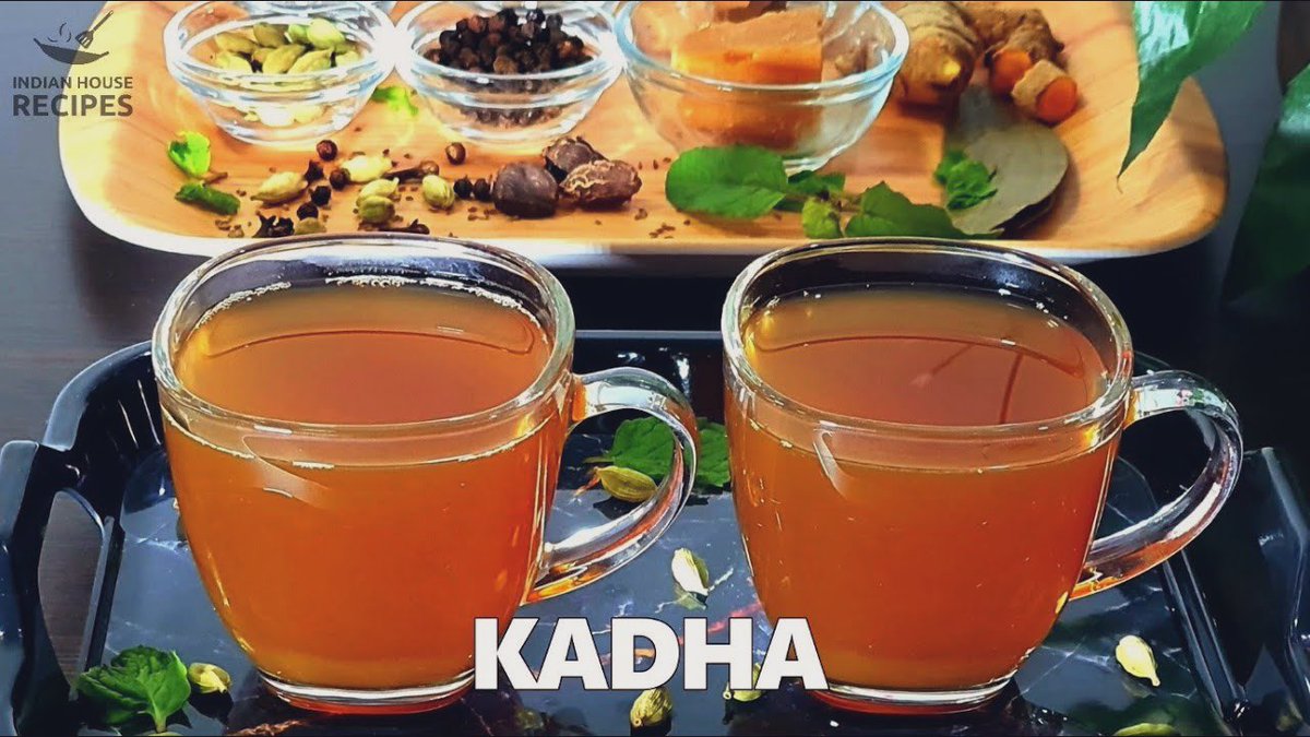 gargi_satvic's tweet image. If you have a sluggish metabolism, here’s an ayurvedic concoction / kadha to kickstart your JatharAgni or digestive fire.

Add
I cinnamon stick +
I cardamom +
I tsp black pepper+
I tsp grated ginger +
I clove +
pinch of turmeric
to 1 glass of water.
Bring to boil.
#ayurveda
1/