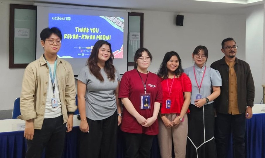 InfoScreening's tweet photo. Makin Mengglobal: Ucifest 17 Menarik 167 Film dari 8 Negara Untuk Mendaftar

https://t.co/uKlFBg5Lsh https://t.co/g81tTQKrfi
