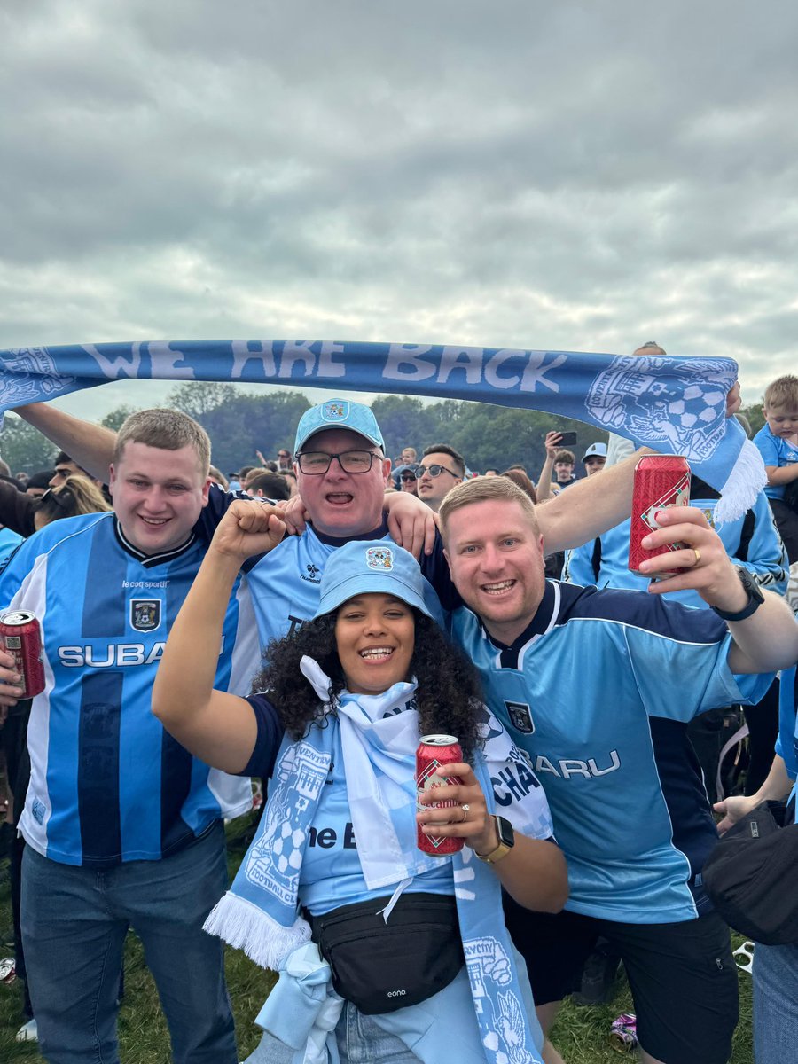 TashMiles's tweet photo. We are back 🩵🏆 

A day we’ll never forget 🥹

#pusb https://t.co/If8DIVuXfg