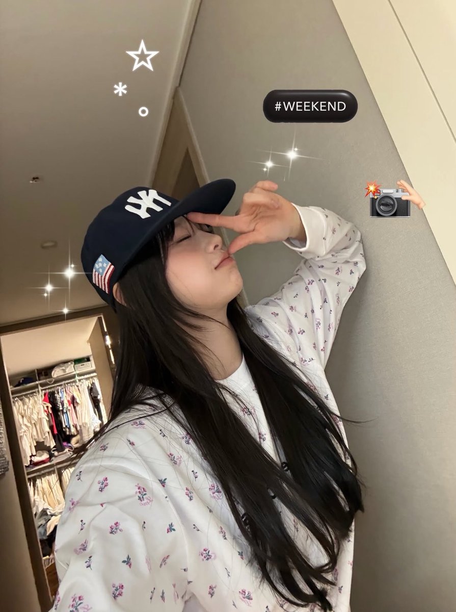 chuu pics tweet media