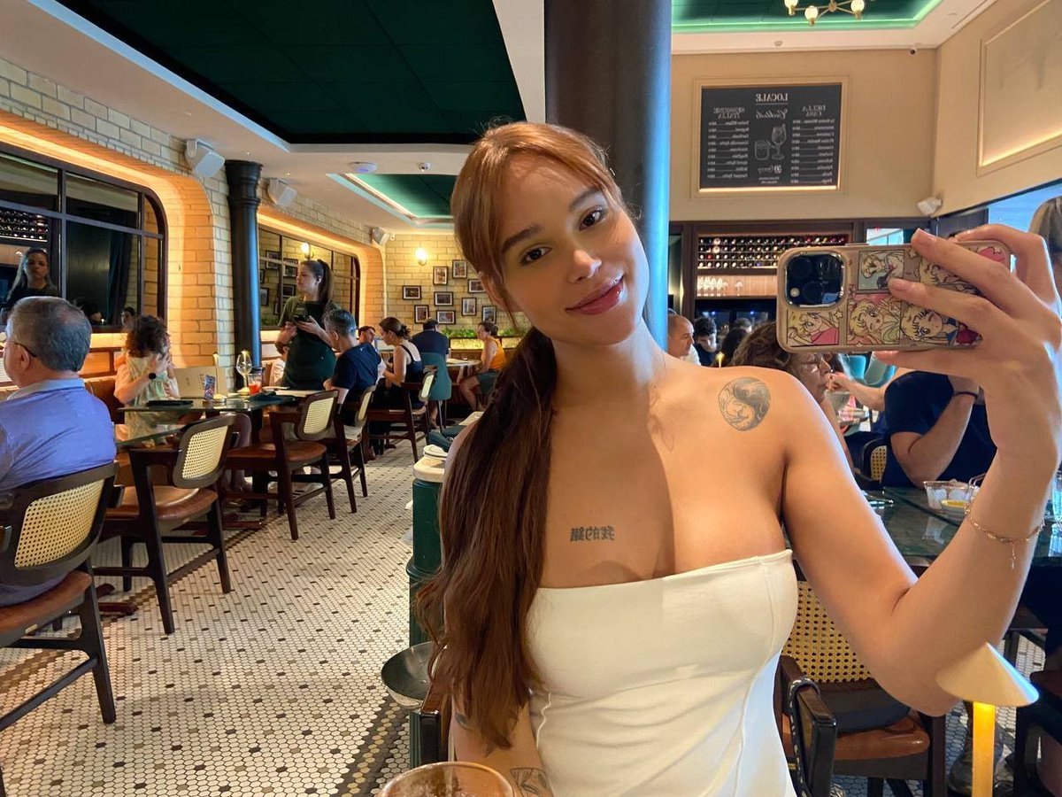 Penelopi 🏳️‍⚧️ tweet media