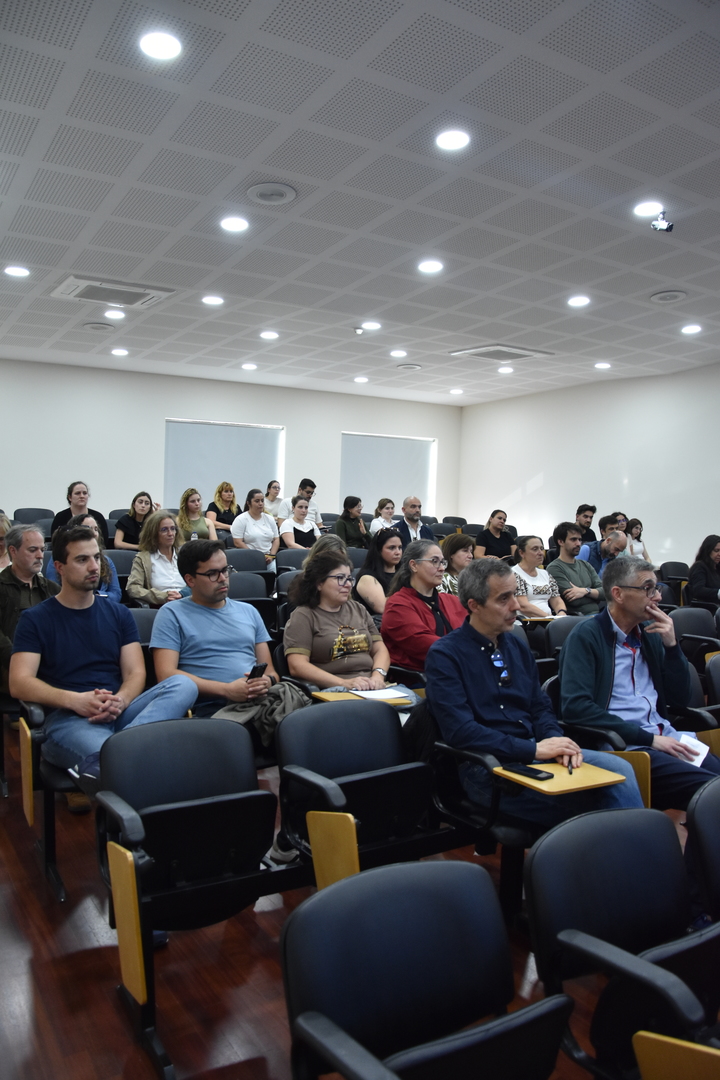 ISVOUGA's tweet photo. No dia 27 de abril, recebemos Tiago Carreira, CEO da CentralGest e Head of Country do Grupo ISAGRI em Portugal, para um seminário sobre “A reinvenção do Contabilista: como a IA transforma o administrativo em estratégia”.

#isvouga #somosisvouga #fazemospartedestahistoria https://t.co/lzGDMqZ5WO