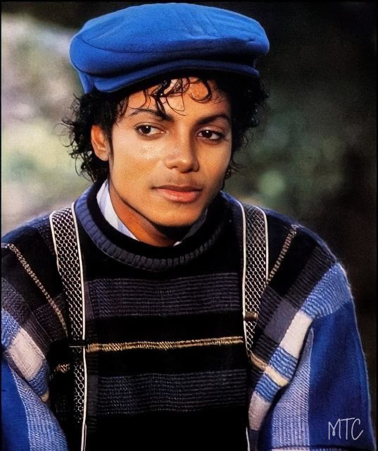 chewmocca's tweet photo. When I was 10, I imagined I would be Michael Jackson's wife in another life. In my mind, he was so handsome, kind-hearted, soft spoken. Some of my friends mocked me cause I said MJ was more handsome than Lee Min Ho at the time. Well, I love Korean stuff too, but just look at him! https://t.co/pR0hPP5pMA