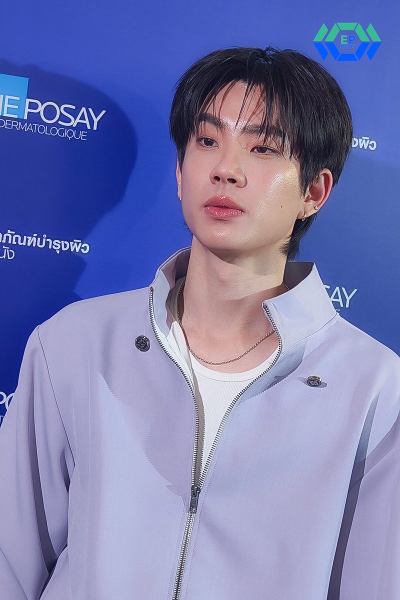 "ออฟ จุมพล" ร่วมสัมผัสนวัตกรรมกู้ผิวใส ในงาน "Mela B3 Dual Body Treatment Bright Unlocked"

OFFGUN BRIGHT UNLOCKED

#OffJumpol #OffGun
#MelabodyxOffGun 
#MelaB3DualBodyTreatment
#Melasylแรกเพื่อผิวกาย
#LarocheposayTH