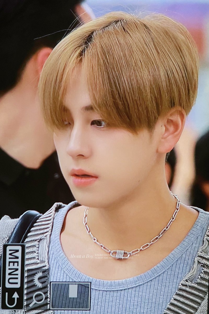 리(체력:-∞) tweet media