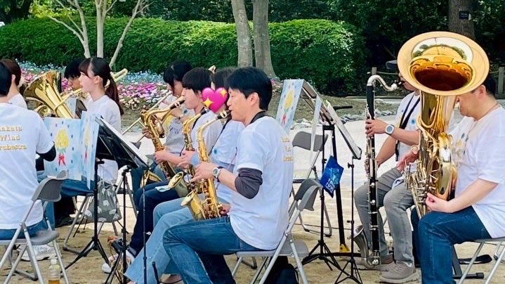 hakata_wind's tweet photo. 5月2日福岡市植物園『春の彩り植物園』ステージイベントにて演奏をさせていただきました📯✨
今回も貴重な機会をいただき、ありがとうございました😊 https://t.co/ECtoSvR5G8