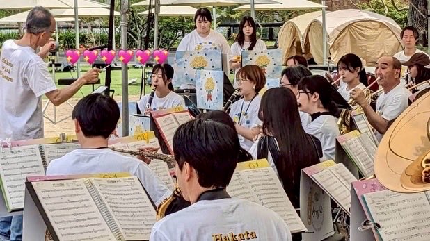 hakata_wind's tweet photo. 5月2日福岡市植物園『春の彩り植物園』ステージイベントにて演奏をさせていただきました📯✨
今回も貴重な機会をいただき、ありがとうございました😊 https://t.co/ECtoSvR5G8