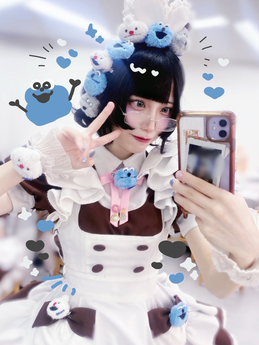 maid_shigure1's tweet photo. 💙 スンスン装飾╭👀╮💙 https://t.co/JhhAKx88w8