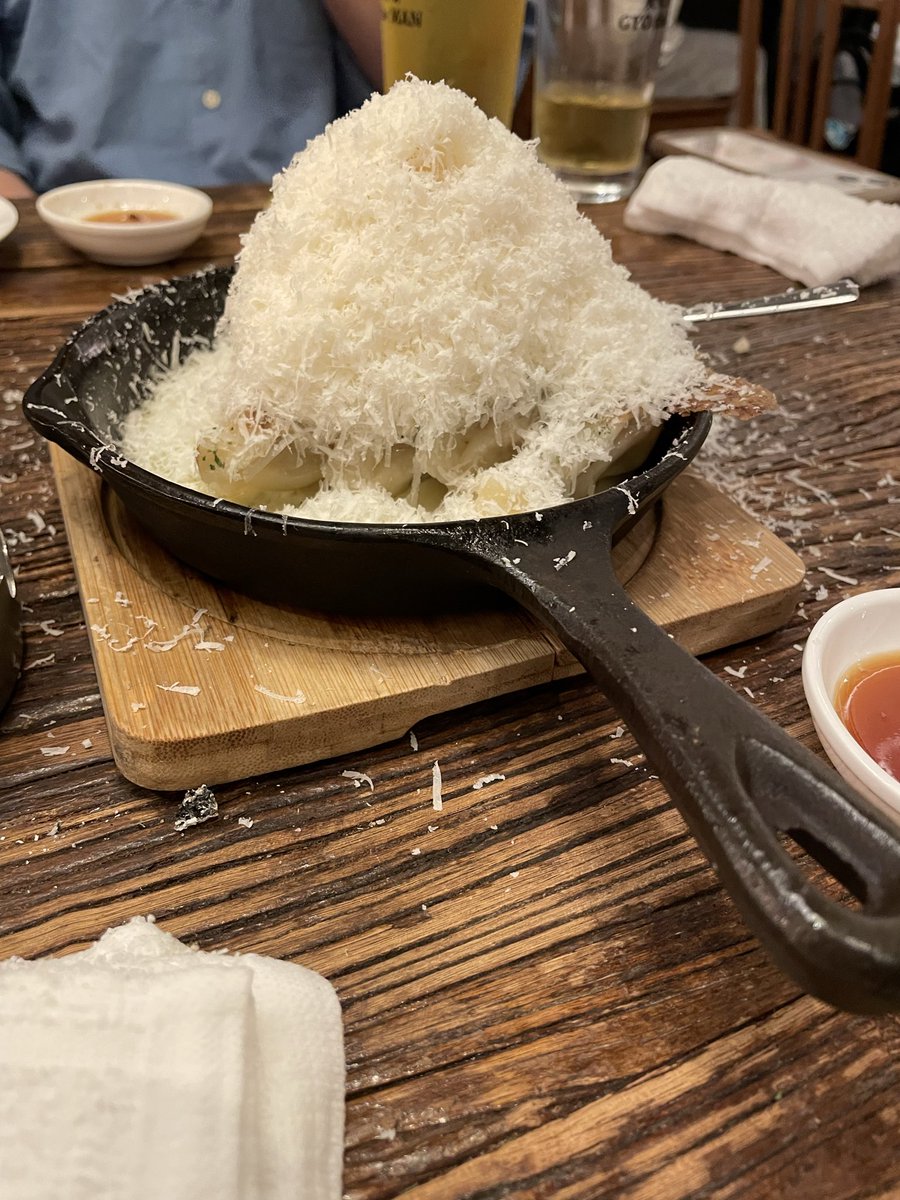 RedApple_1208's tweet photo. チーズで餃子見えんなることあんだね https://t.co/pfzNgz89a5