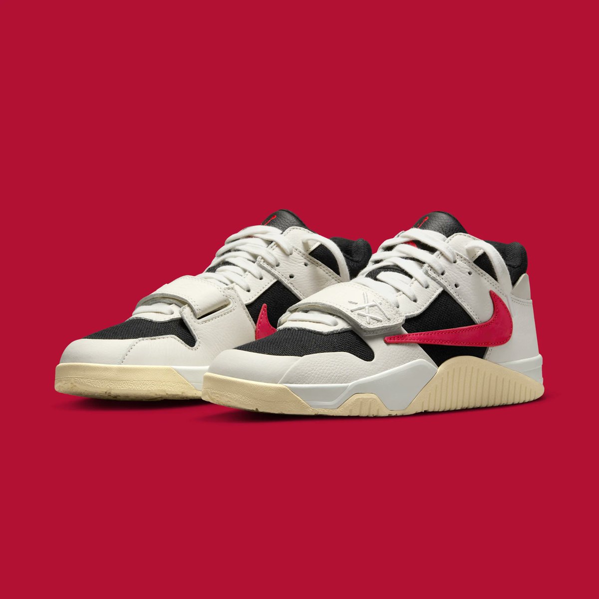 Sneaker Market RO tweet media