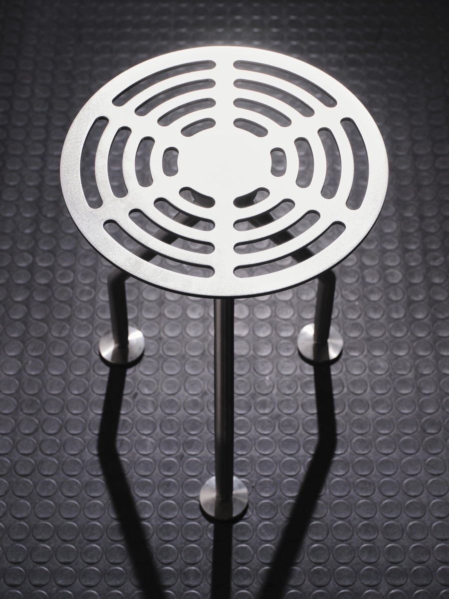 Interior_es's tweet image. OG-NM301, the new #stool in #stainless #steel by QuadroDesign and NM3, designed by Andrea Ferrari, explores lightweight metal construction with aerospace and cycling influences.
-&amp;gt; Photography: Luca A. Caizzi
-&amp;gt; interioresminimalistas.com/2026/05/05/og-…
-&amp;gt; #metalstools #design #furnituredesign