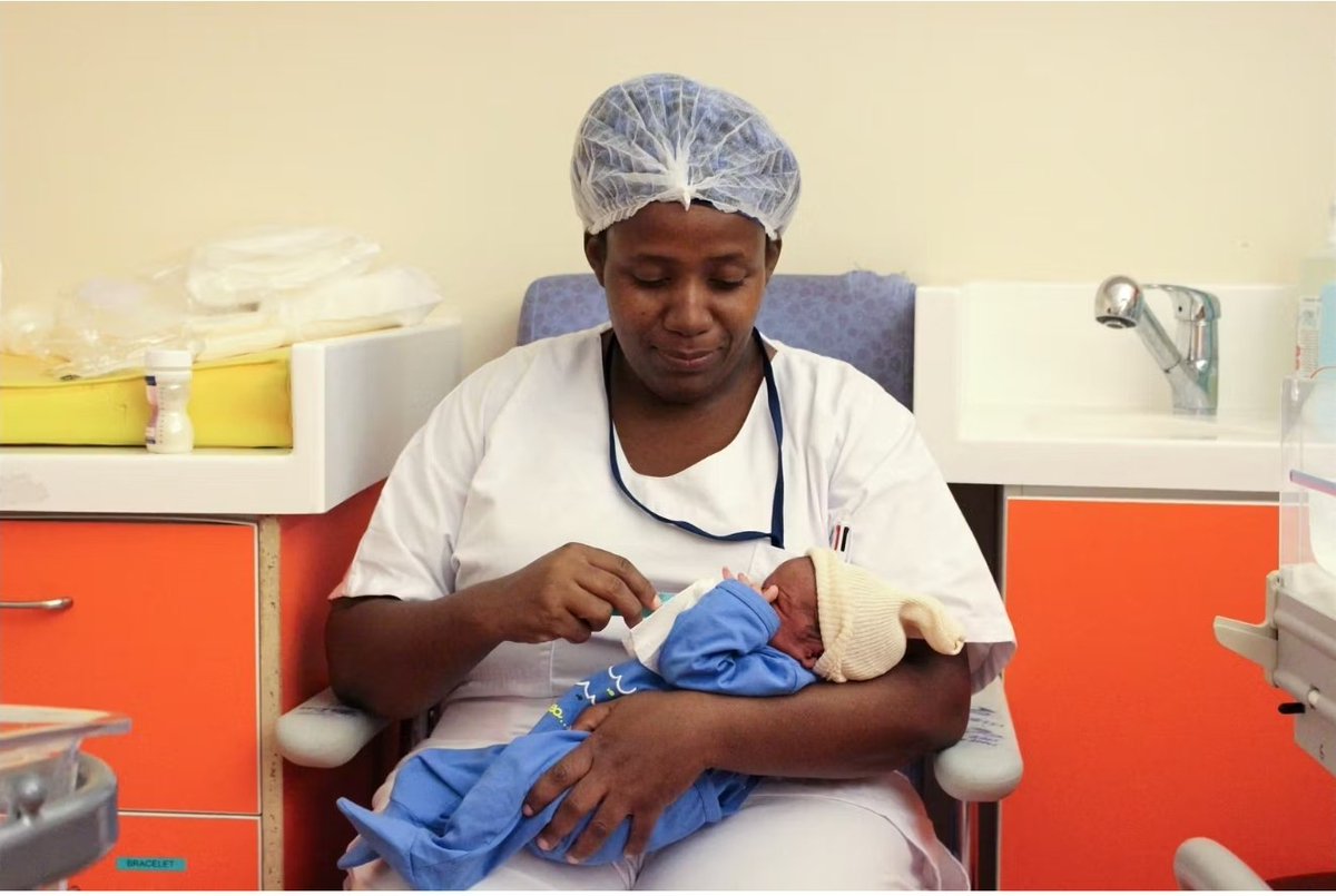 TJKalheim's tweet photo. Le durcissement de l'acquisition de la nationalité française pour les enfants nés à Mayotte de parents étrangers entre en vigueur mercredi 6 mai, selon un décret paru mardi au Journal officiel. https://t.co/EnNpxAMSZW