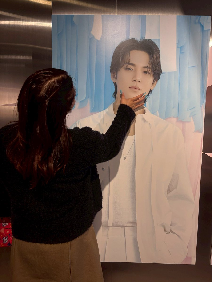 밀리 tweet media