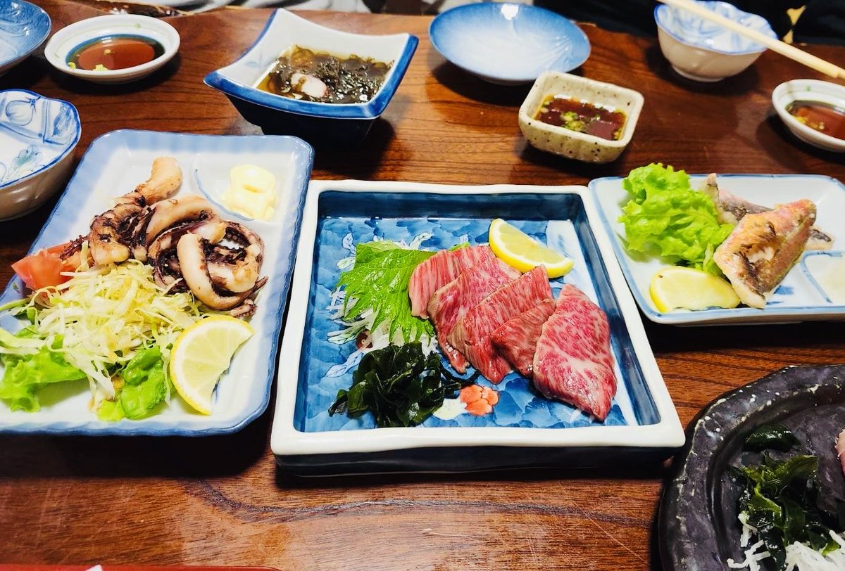 shu0124's tweet photo. 天気は悪かったですがよい満喫旅最終日になりました😋 https://t.co/T7Vr1Xlq8D