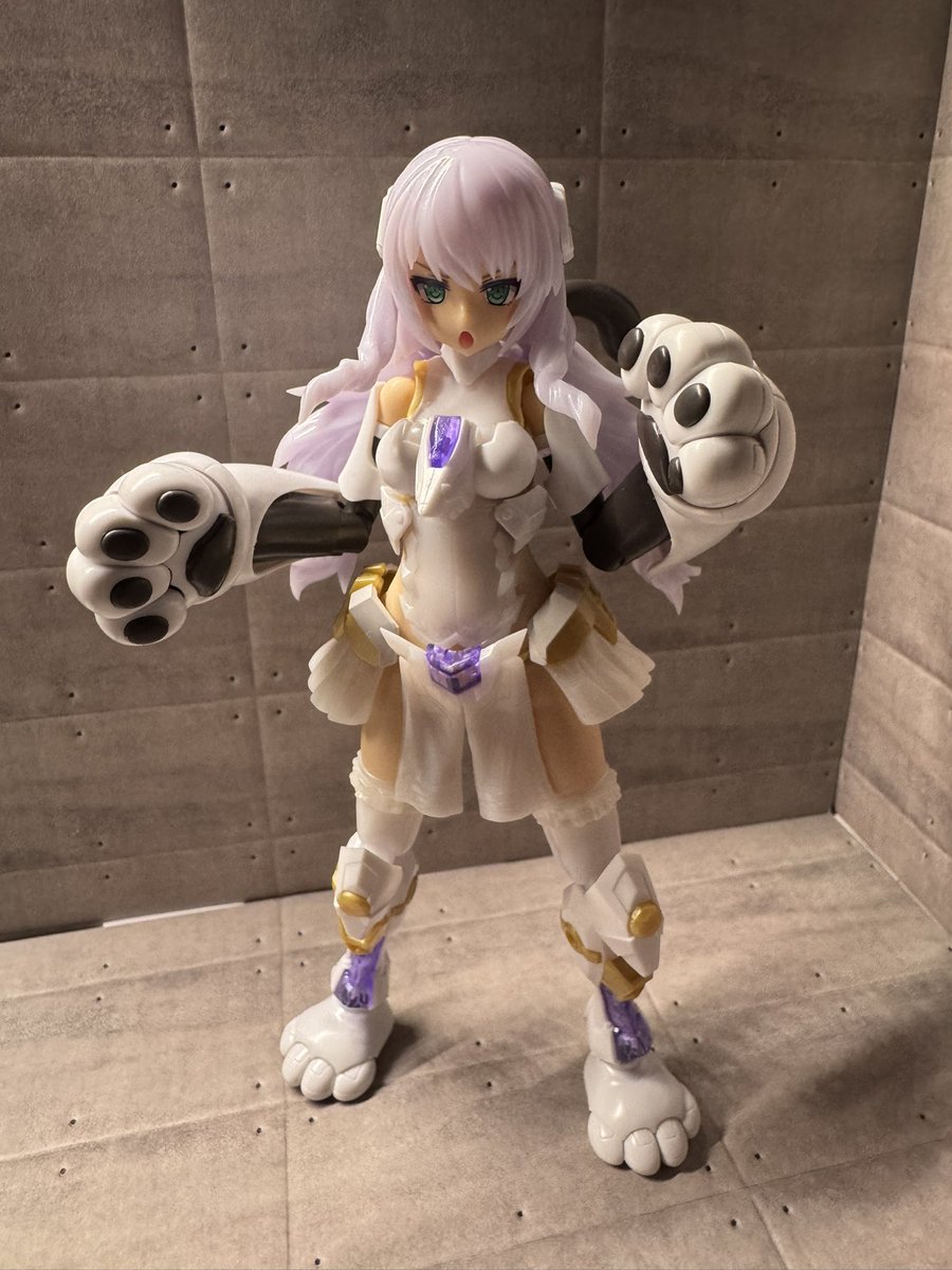 simau_FF14's tweet photo. 積みプラ崩し
3日目
FA:G ドゥルガーI ver cat armor https://t.co/R0sziu3OGR