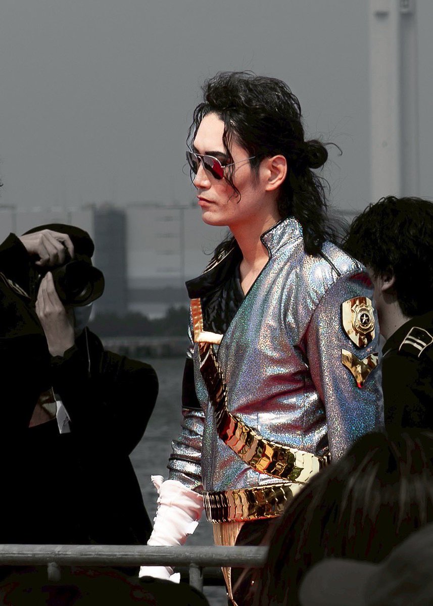 JACK_DISCYU's tweet photo. 横浜国際映画祭の舞台で踊れたのは本当に光栄でした。
今年は映画マイケルの上映もあるので、映画祭にマイケルをお届けせねば！と言う事で、この場が実現できて本当に嬉しいです🙏

#アイラブマイケル
#DISCYU https://t.co/m309CiA8Ah