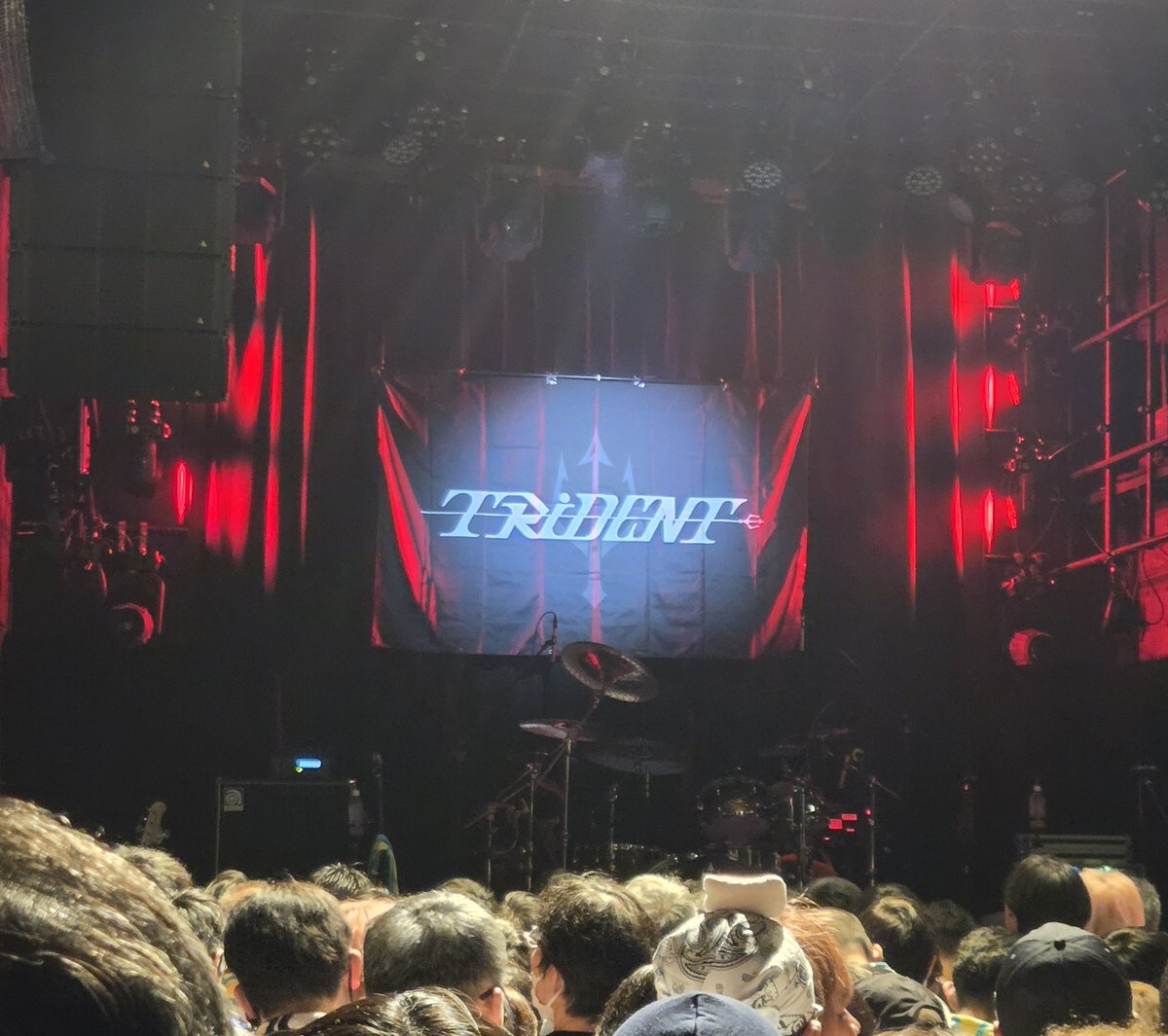 merveilles2001's tweet image. 今日はVeats Shibuyaで #TRiDENT 6th Anniversary『天下無双！無敵の無料ワンマンライブ』でした。
時間はアンコールまで含めて80分弱位でしたかね。バシッとズバッと決めていたライブだったので笑、時間の経過はめちゃくちゃ早く感じたなと🤩