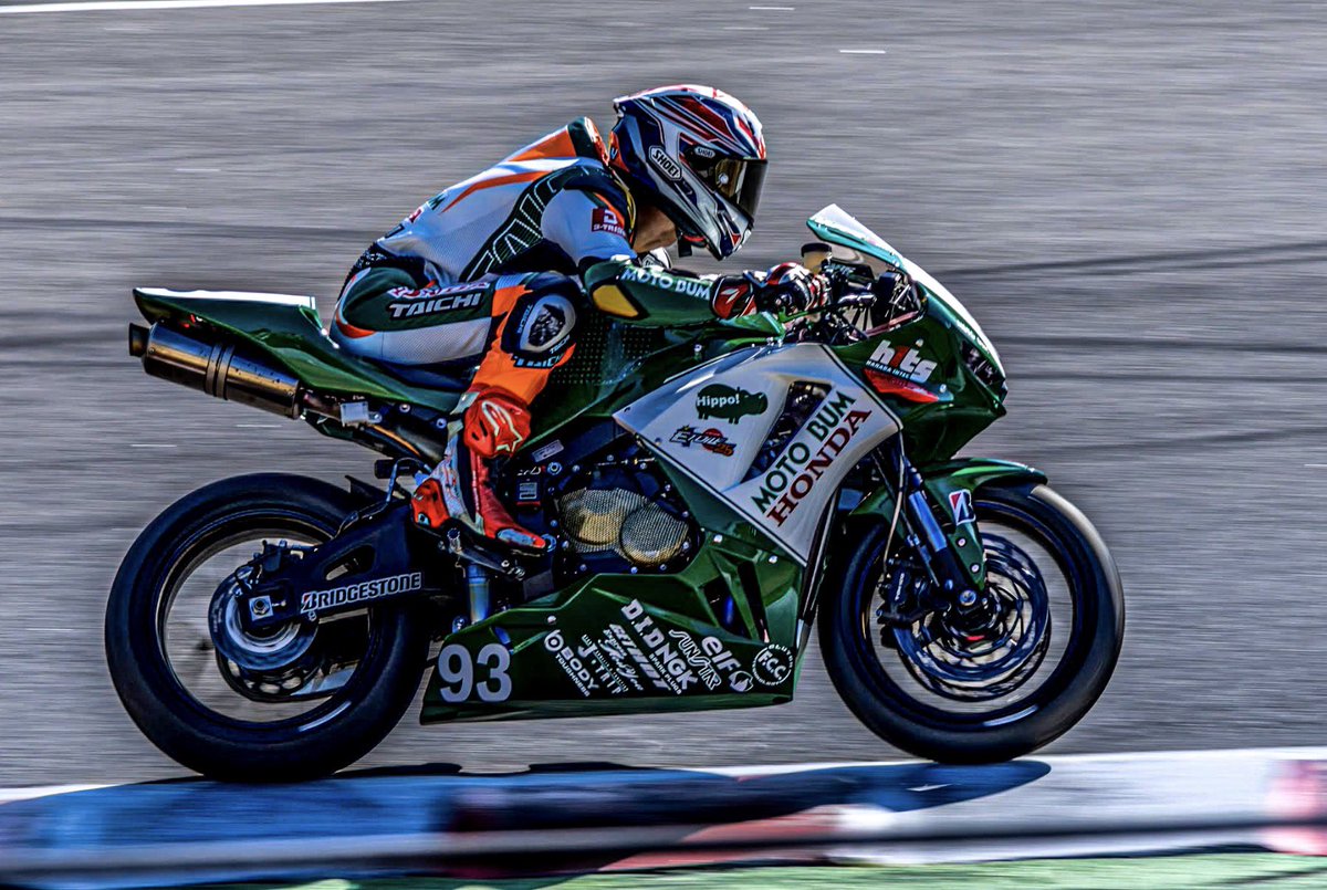 Riku_Matsushima's tweet photo. Shot at SUGO👻
Thanks for the photos📸
・
・
・
#JRR #全日本ロードレース選手権
#スポーツランドSUGO #ST600 #MOTOBUMHONDA #BREASTO https://t.co/HQRQG0mqo1