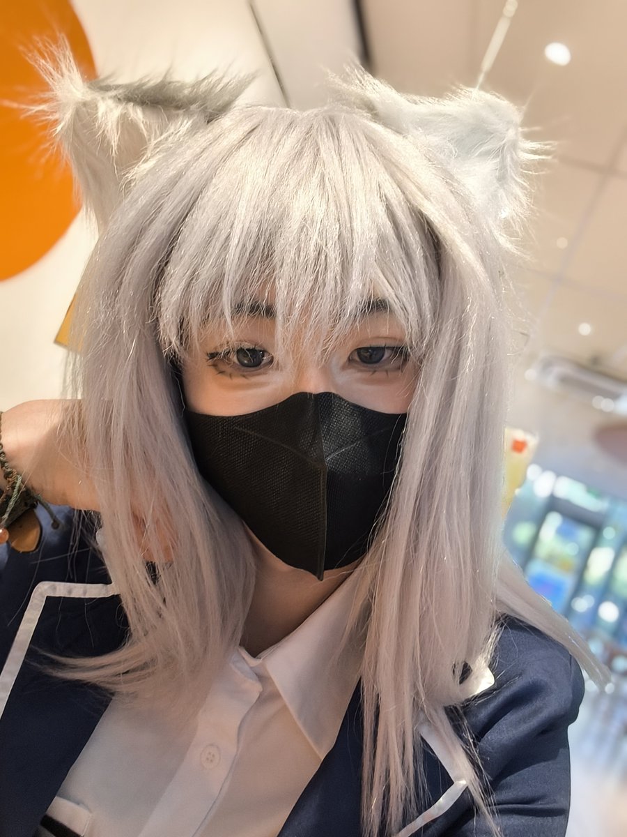 余华成霜 tweet media