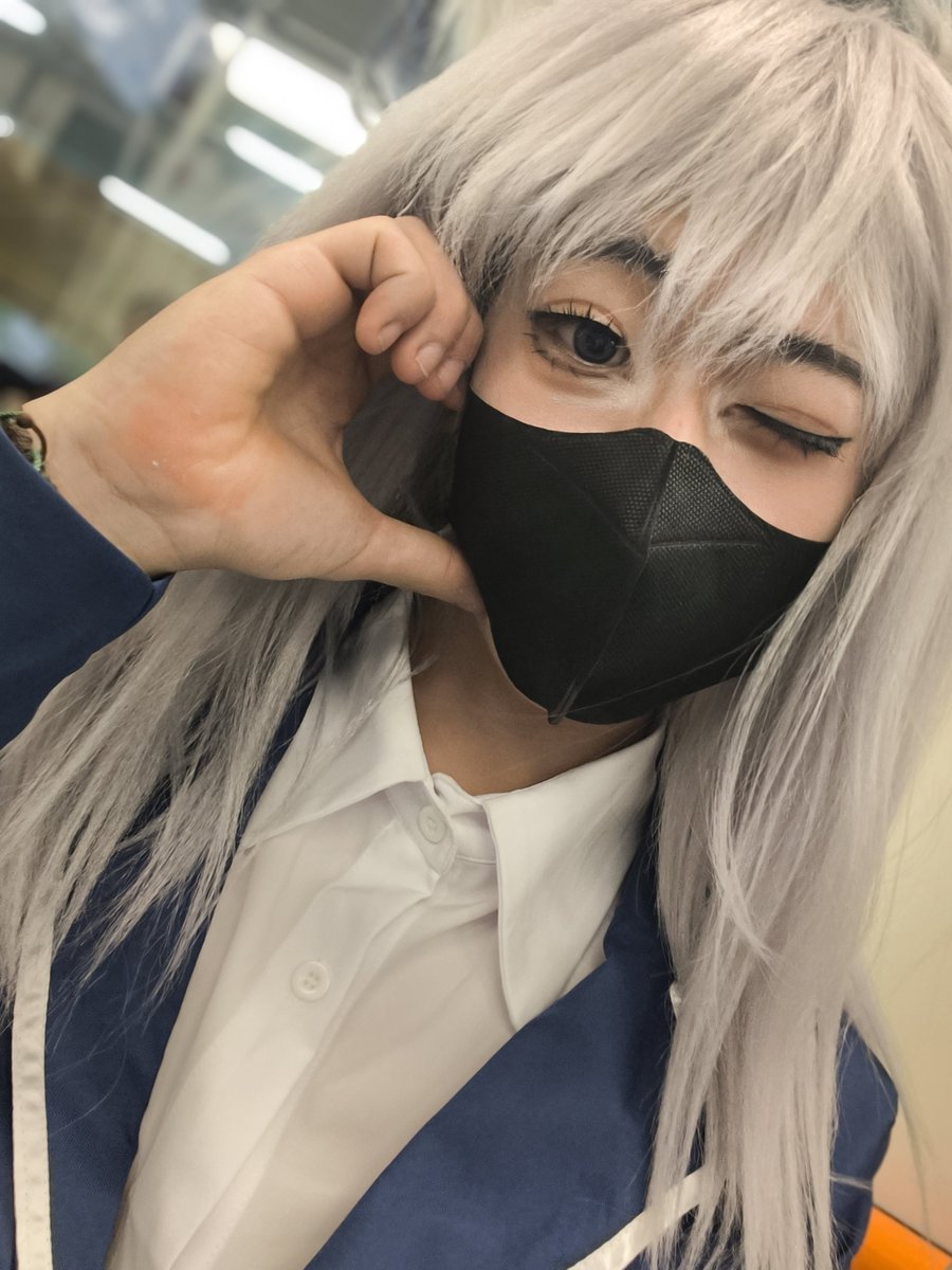 余华成霜 tweet media