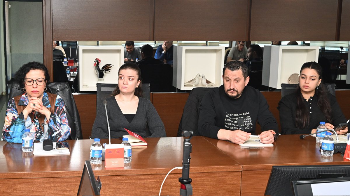 denizlito's tweet photo. > sürdürülebilir üretime katkı sunmak istiyoruz.
Güney #Ege Kalkınma Ajansı’nın (#GEKA) 2025 Yılı Teknik #Destek Programı kapsamında odamızca yürütülen Enerji Ölçümleriyle Verimlilik Projemizin #eğitim ve #danışmanlık süreci başladı.
Projemizin kapsamındaki ilk eğitimimiz olan >> https://t.co/cH5HbDhAmS