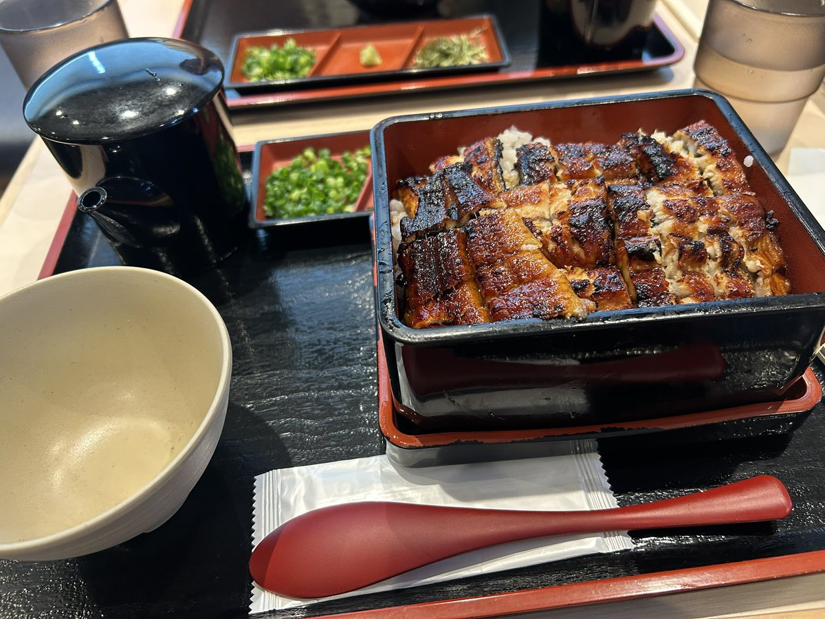 ショル岸 tweet media