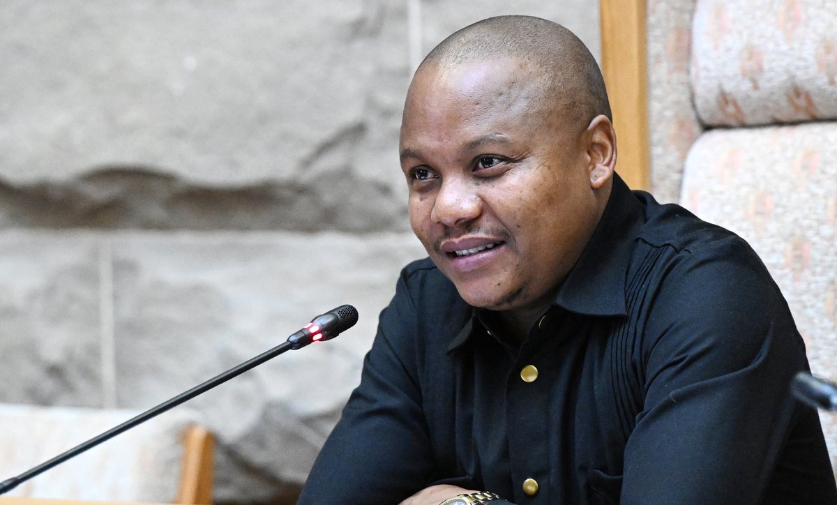 JustSecuCluster's tweet image. 1/ Chairperson of @ParliamentofRSA's PC on #Justice and #Constitutional Development, Mr @Xola_Nqola, said there was broad agreement among members that the @SAHRCommission's powers should be strengthened. @SABCNews @eNCA @Newzroom405 @ewnupdates @SAfmRadio @News24 @Powerfm987 @IOL